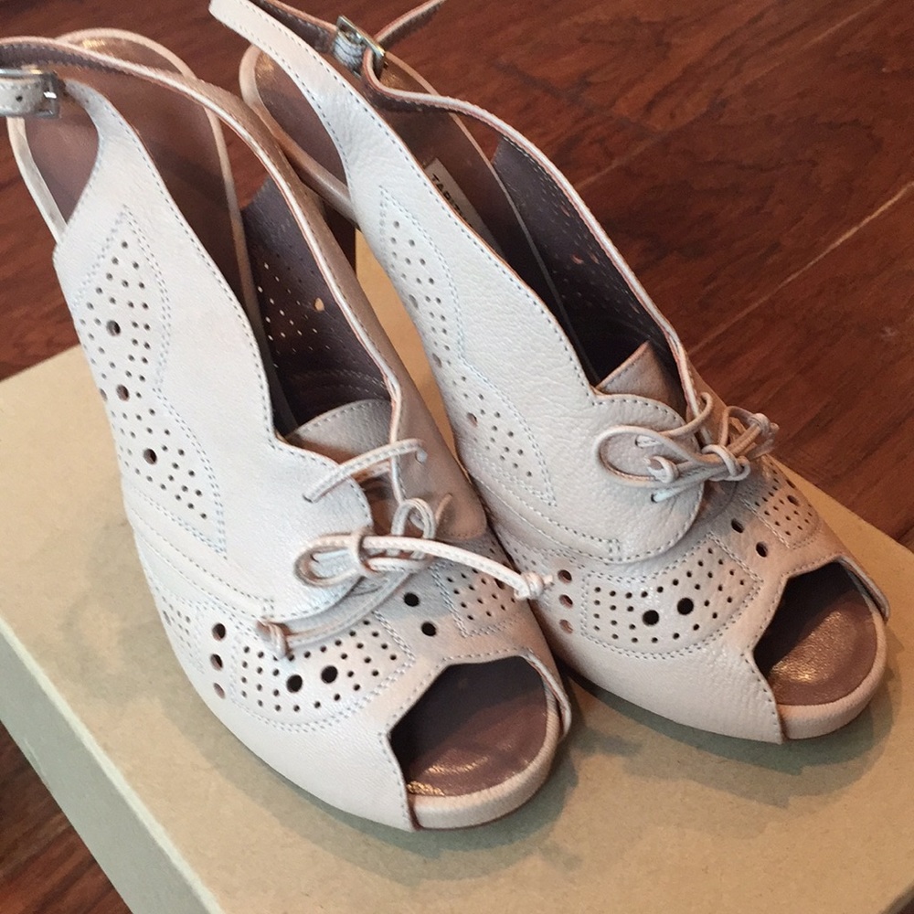 Tabitha Simmons khaki pumps, , size 38, sz8